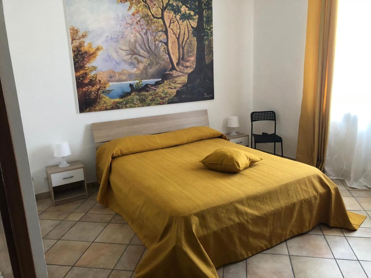 Bed and Breakfast Marinette Barcellona Pozzo di Gotto Exterior foto